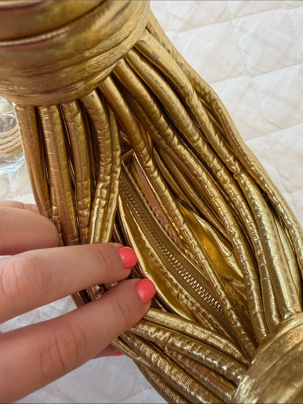Lulu's Metallic Gold Statement Necklace-Style Shoulder Bag - Picture 2 of 4
